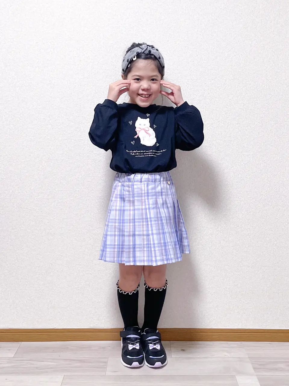  MIKA コーディネート画像