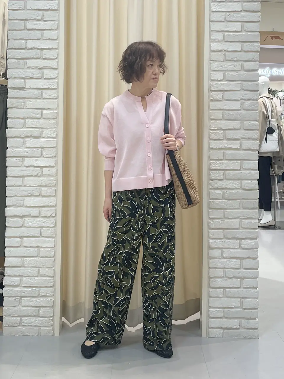  TSUKI コーディネート画像