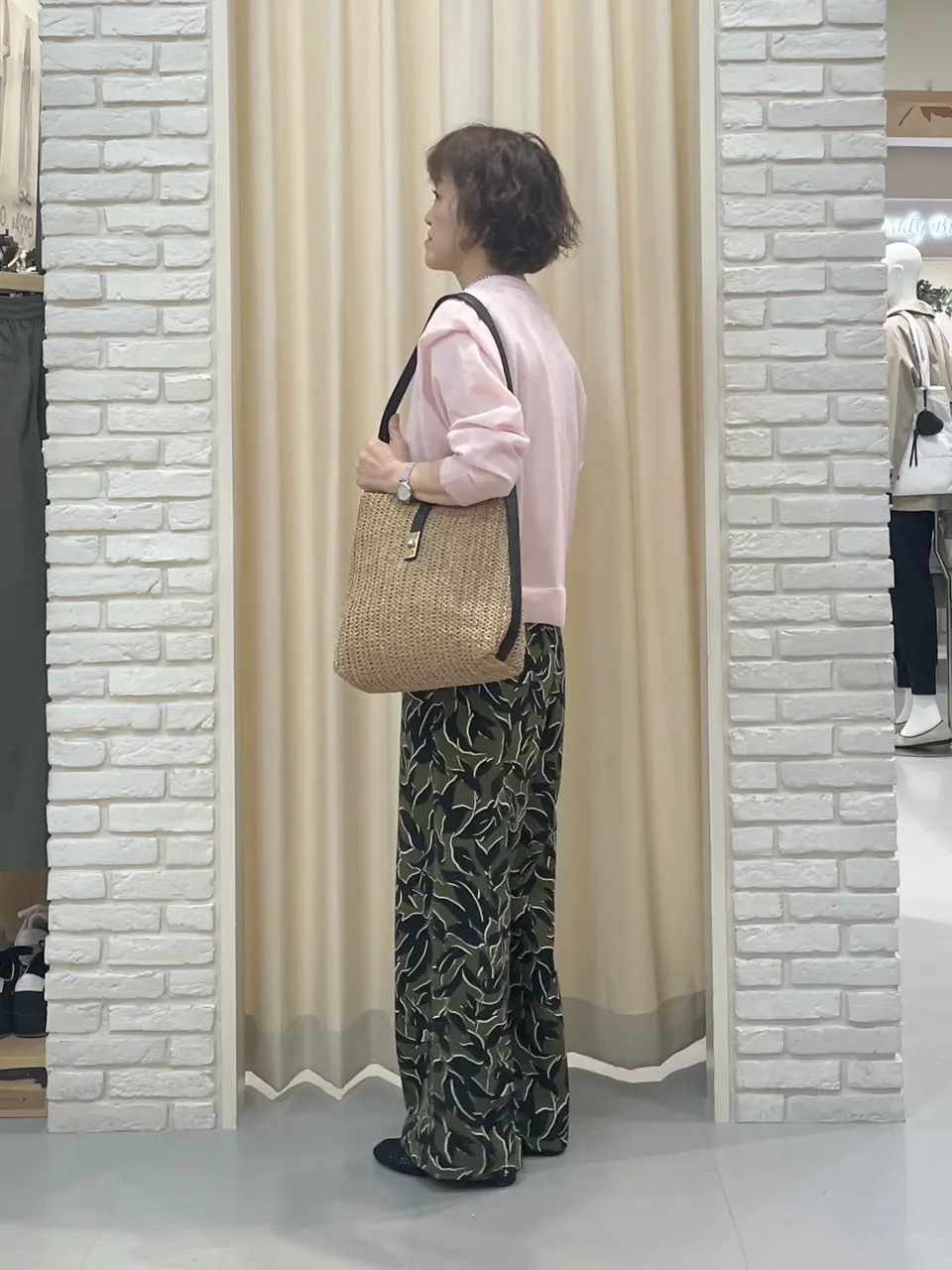 ONWARD CROSSET SELECT TSUKI コーディネート画像