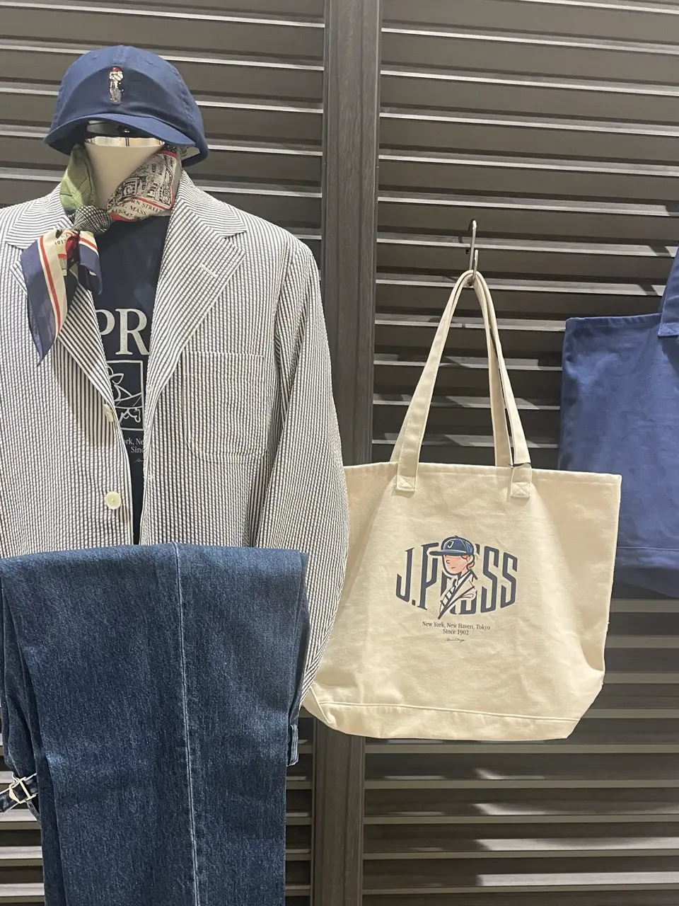 ONWARD CROSSET SELECT 鎌田悠希 コーディネート画像