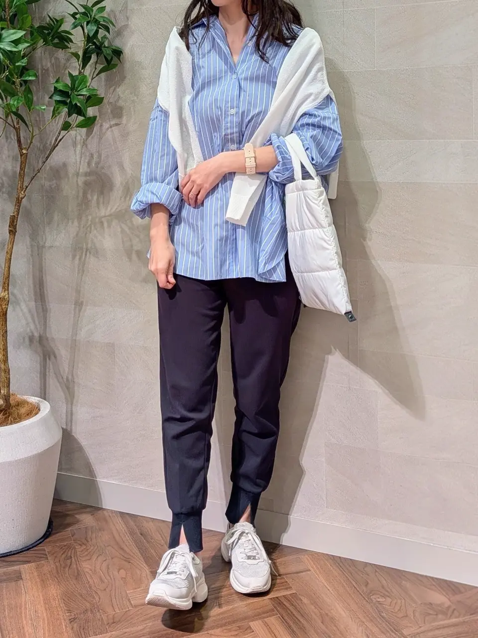 ONWARD CROSSET SELECT 浅岡 コーディネート画像