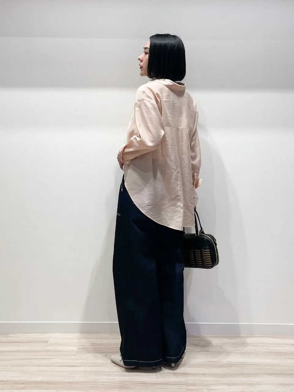 ONWARD CROSSET SELECT MIKA コーディネート画像