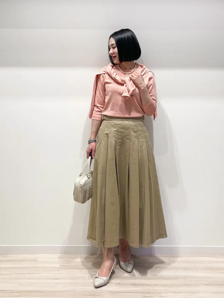 ONWARD CROSSET SELECT MIKA コーディネート画像