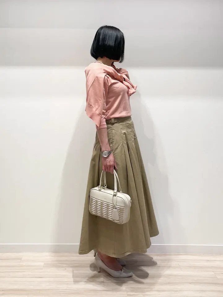 ONWARD CROSSET SELECT MIKA コーディネート画像