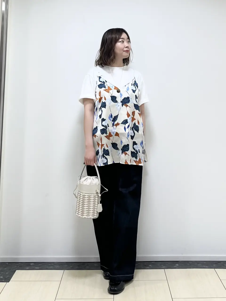  スタッフT コーディネート画像