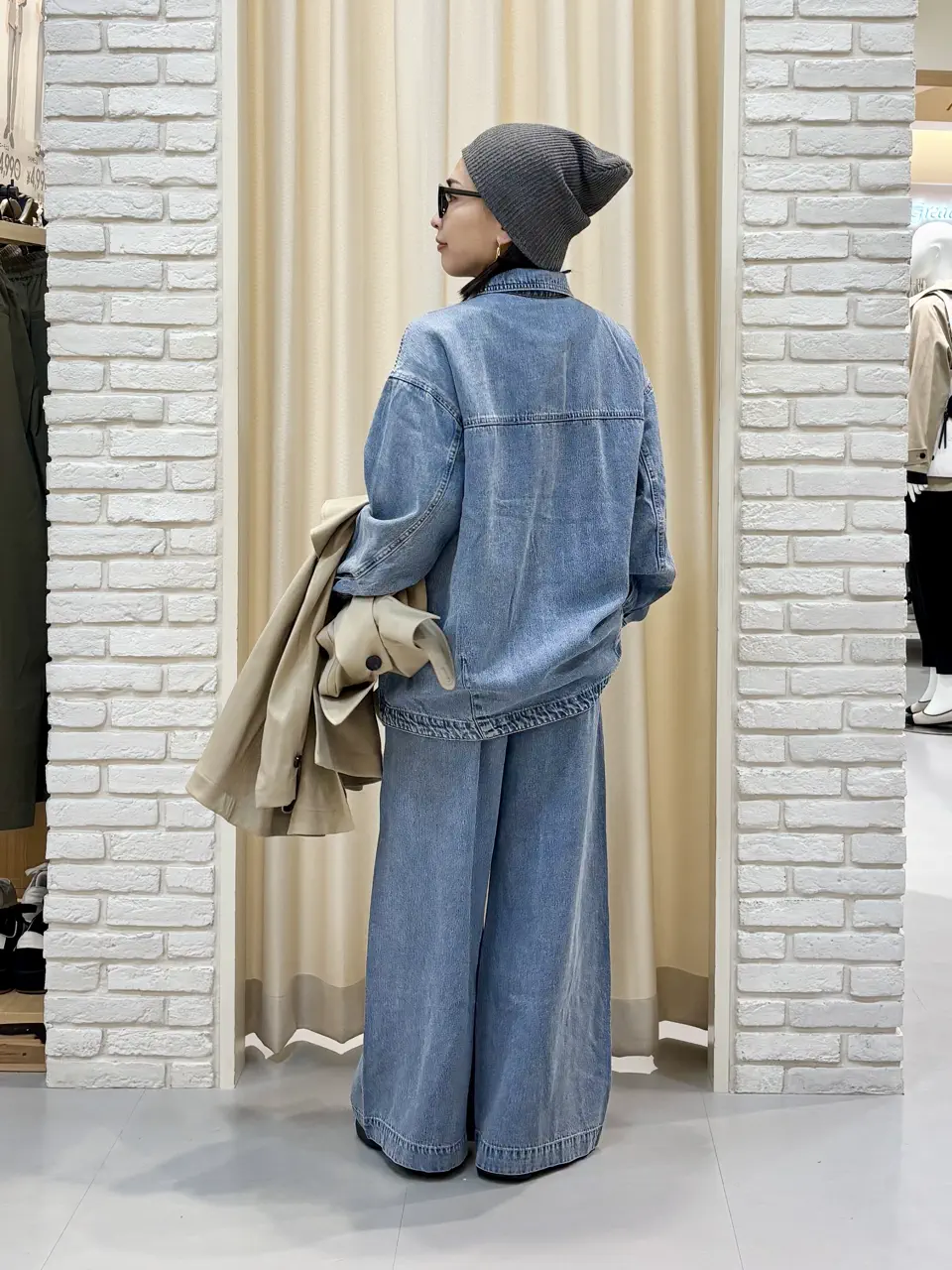 ONWARD CROSSET SELECT 服部 コーディネート画像