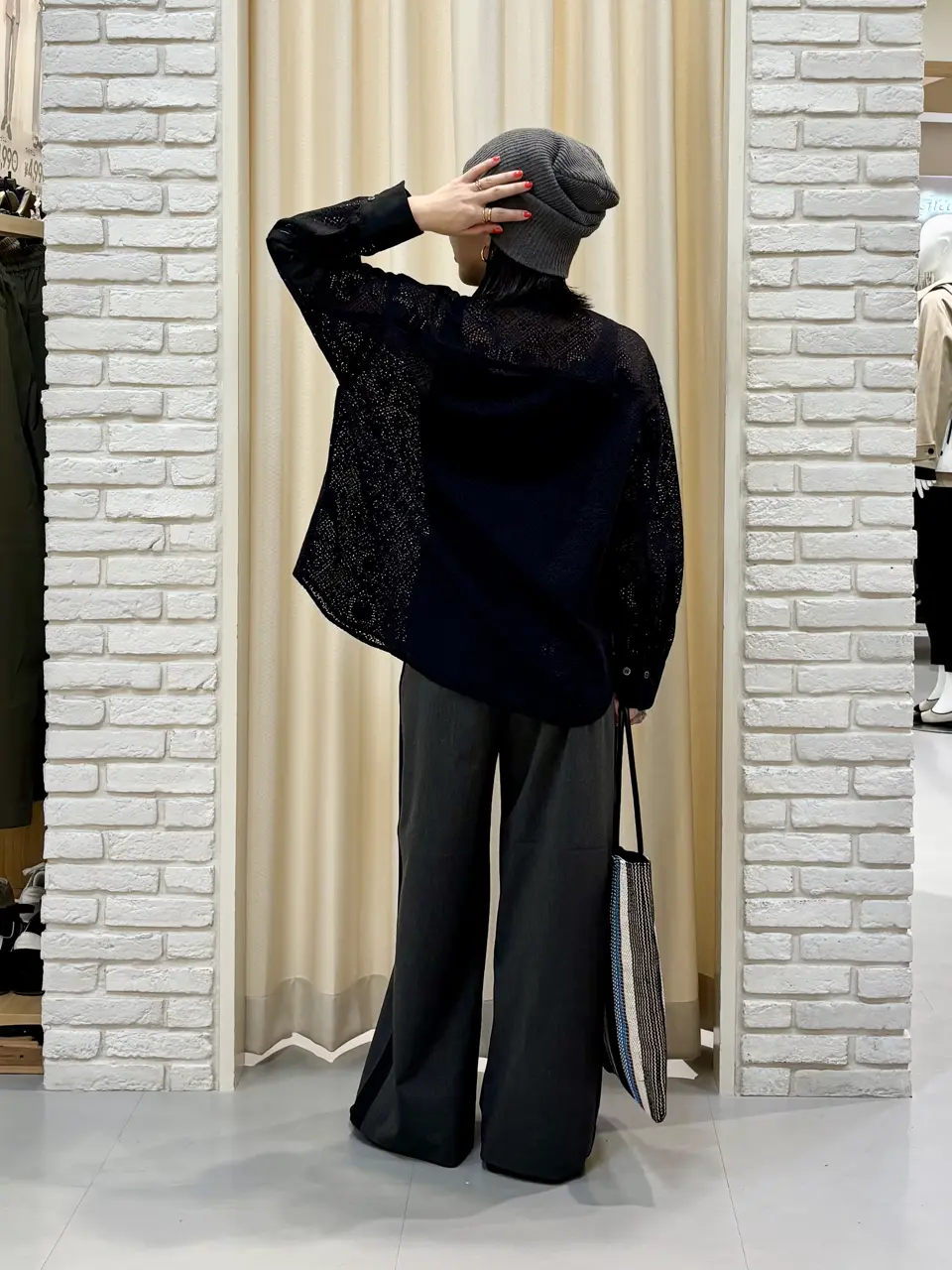 ONWARD CROSSET SELECT 服部 コーディネート画像