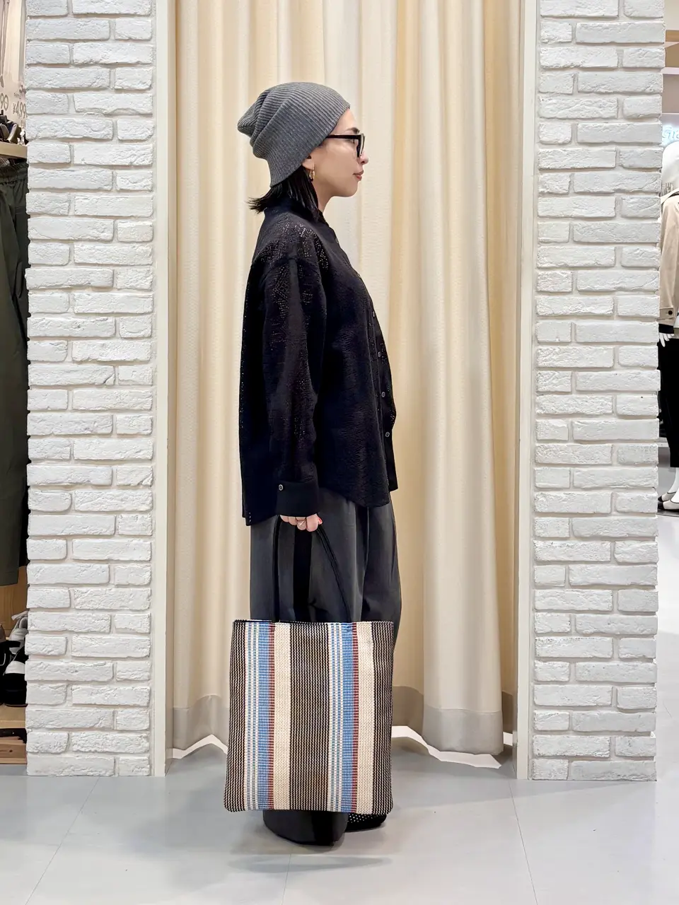 ONWARD CROSSET SELECT 服部 コーディネート画像