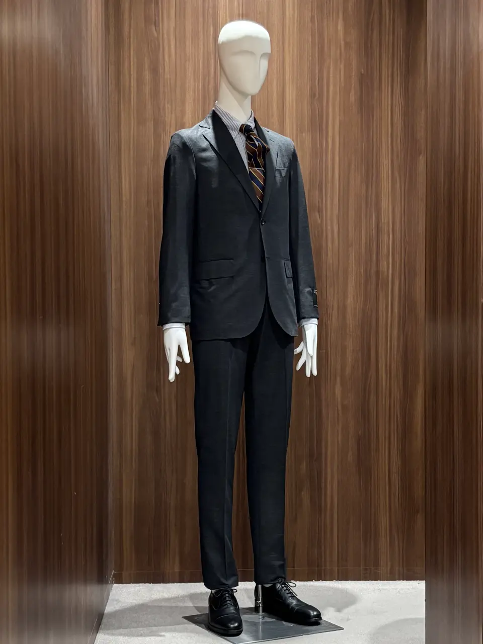 ONWARD CROSSET SELECT 戸森 コーディネート画像