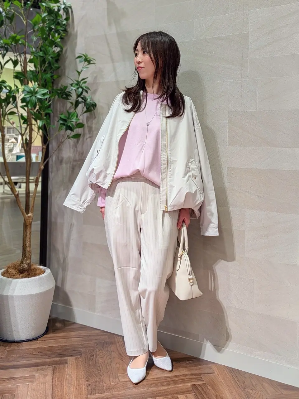 ONWARD CROSSET SELECT 浅岡 コーディネート画像