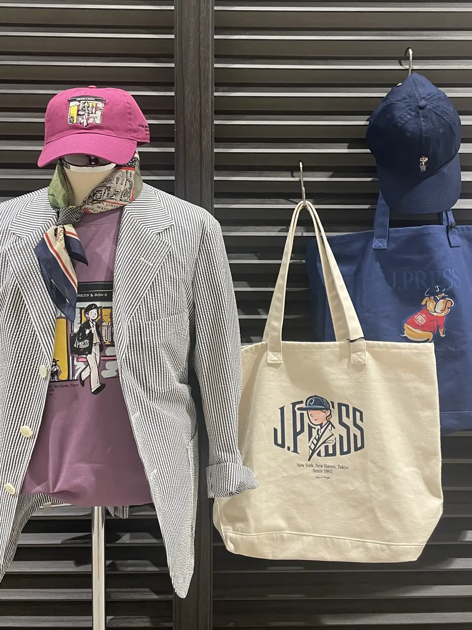 ONWARD CROSSET SELECT 鎌田悠希 コーディネート画像