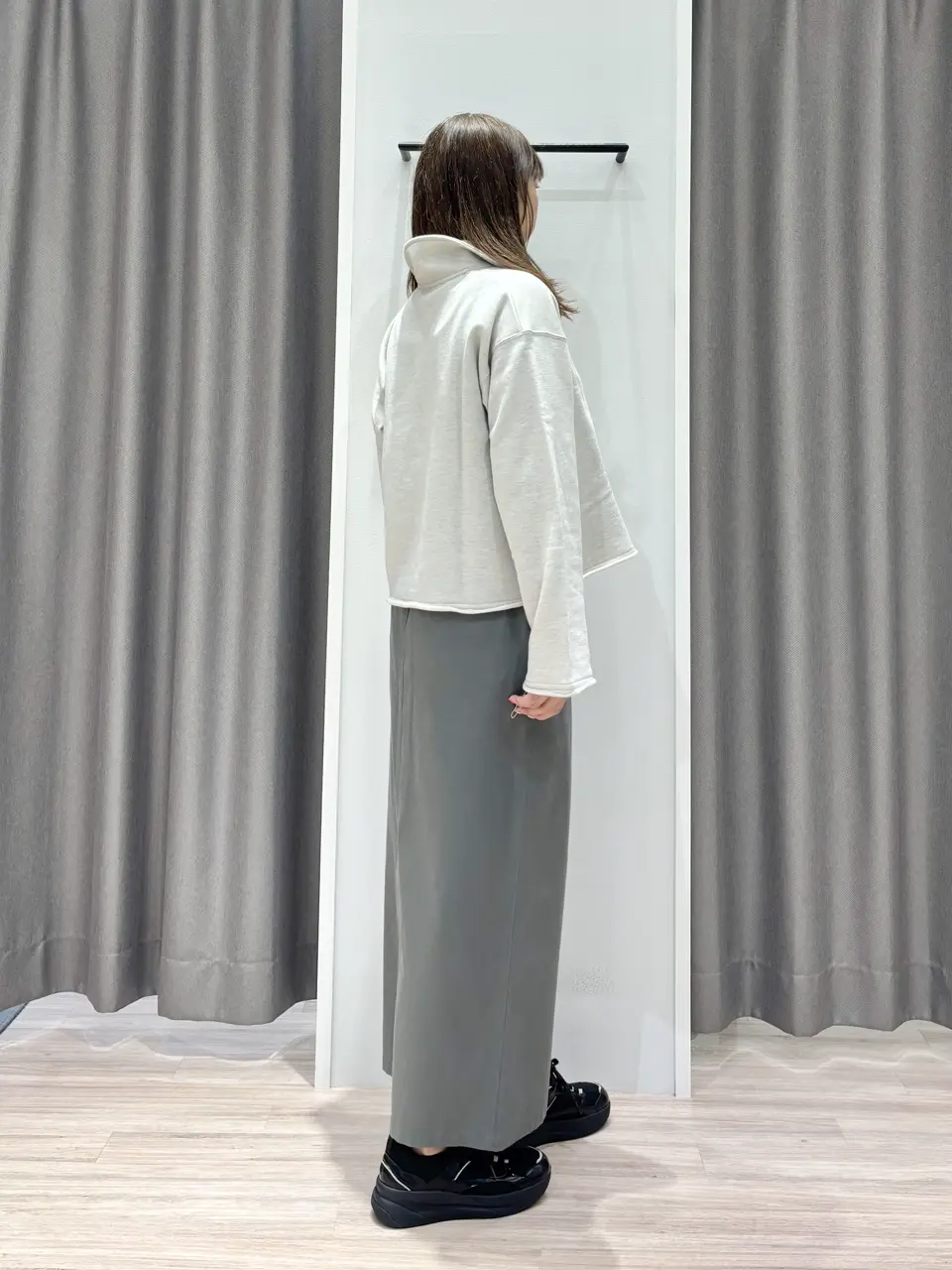 ONWARD CROSSET SELECT SAKAI コーディネート画像