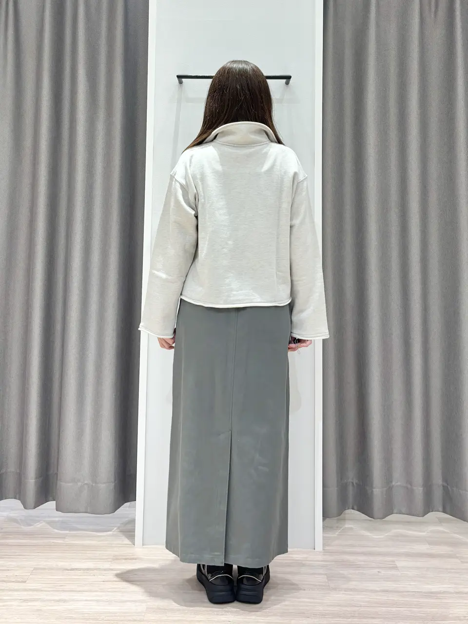 ONWARD CROSSET SELECT SAKAI コーディネート画像