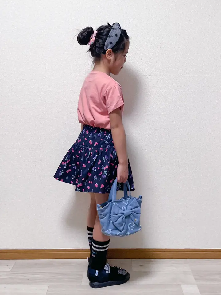 ONWARD CROSSET SELECT MIKA コーディネート画像