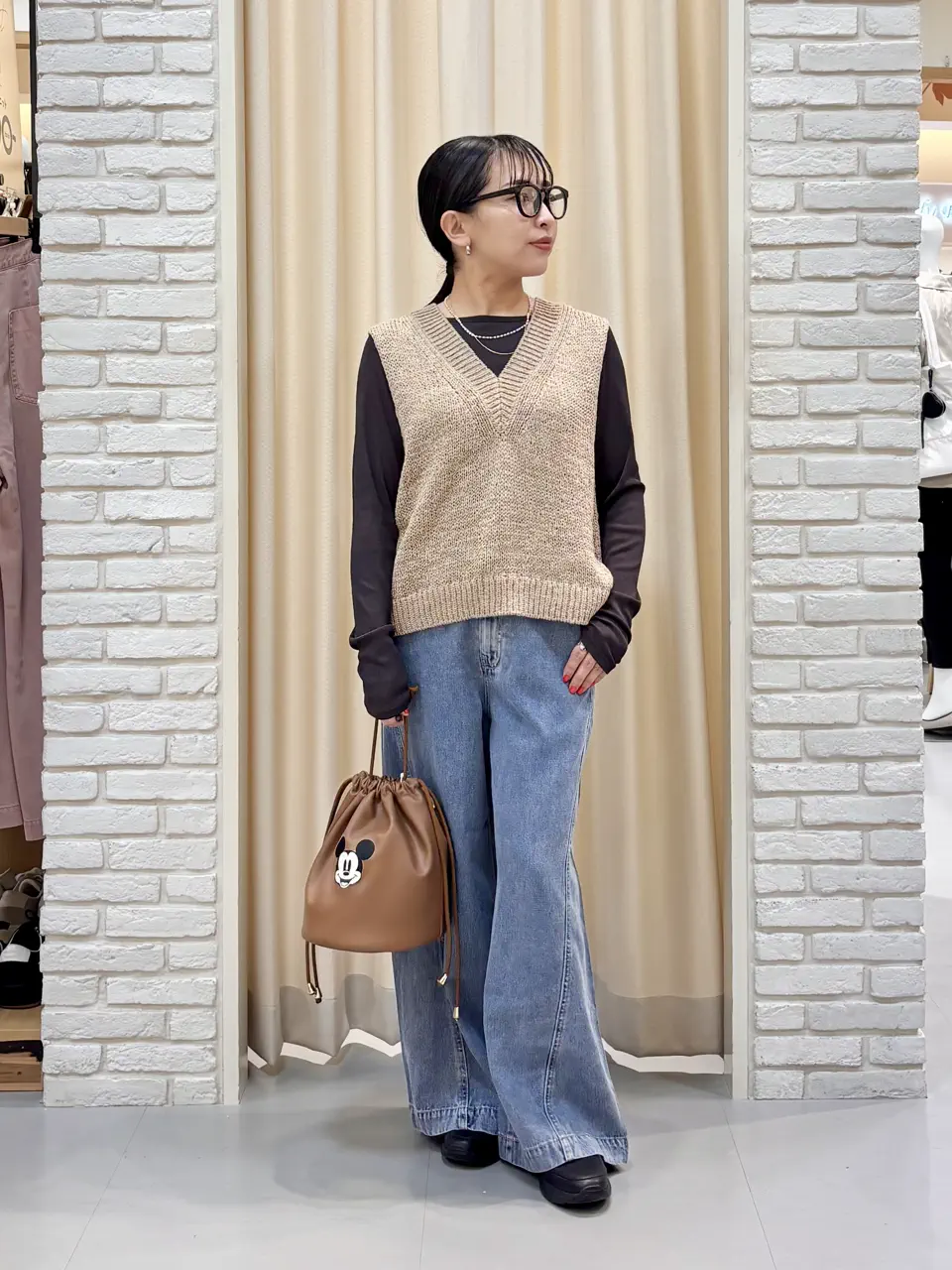 ONWARD CROSSET SELECT 服部 コーディネート画像