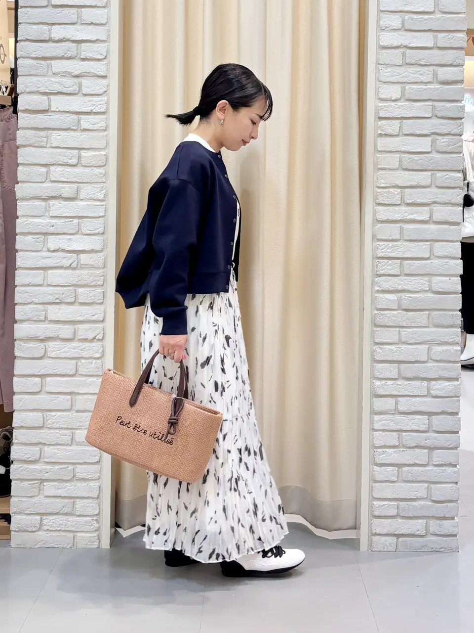 ONWARD CROSSET SELECT 服部 コーディネート画像