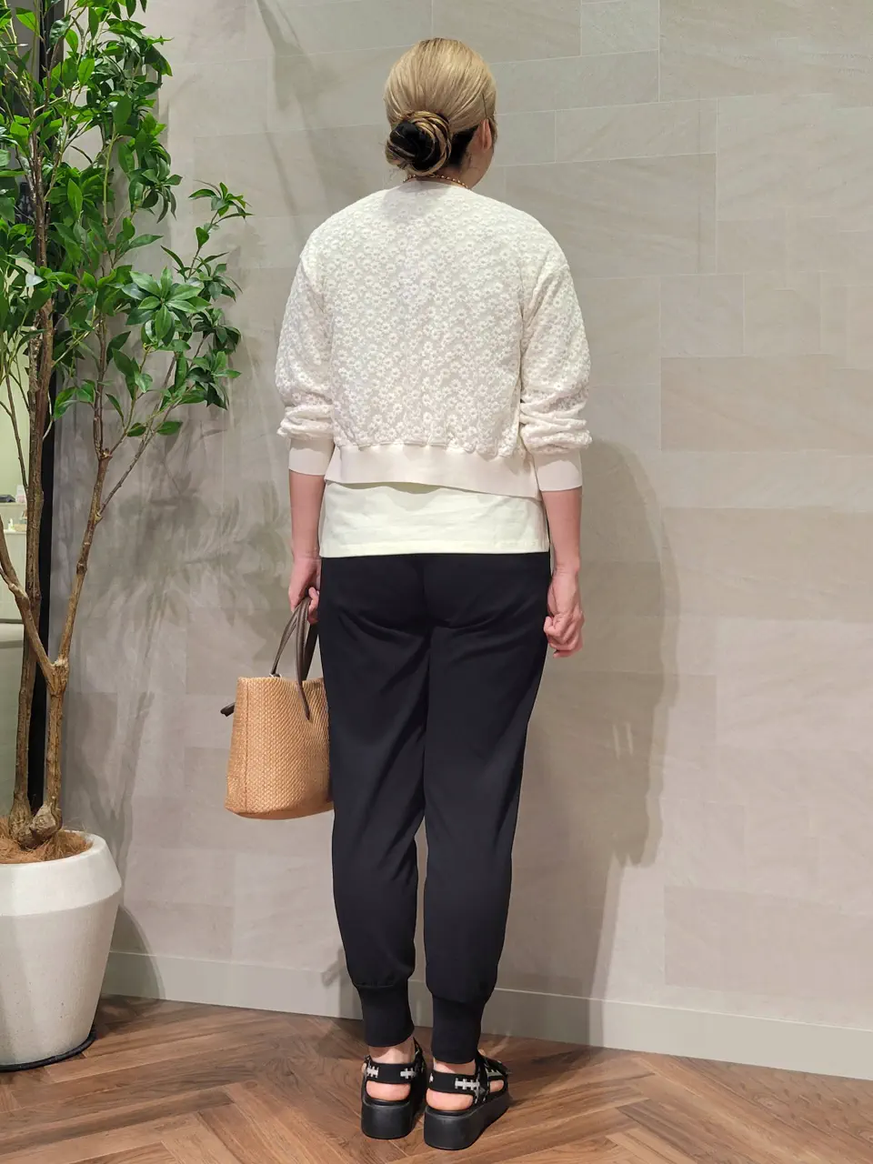 ONWARD CROSSET SELECT 西村 コーディネート画像