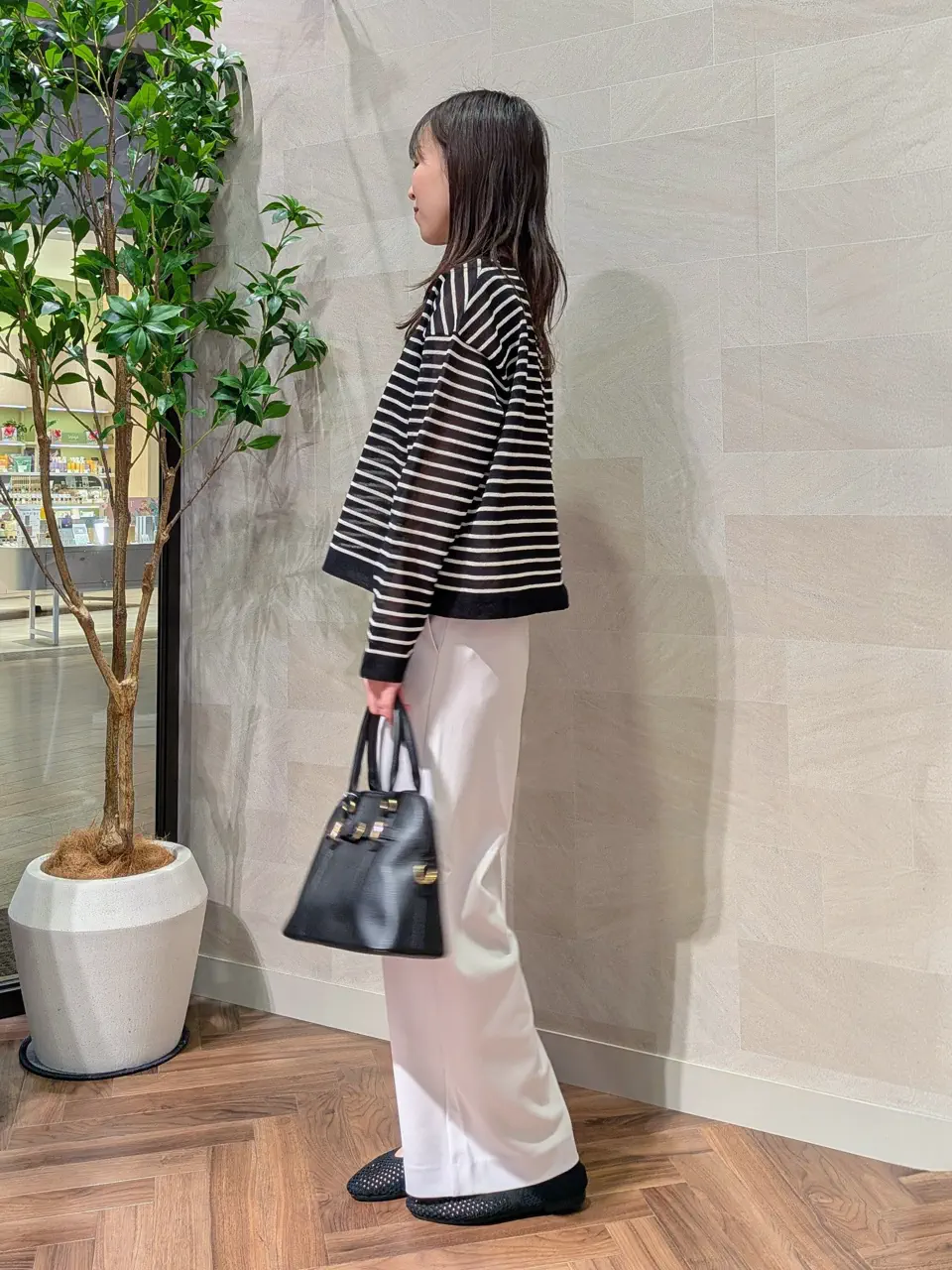 ONWARD CROSSET SELECT 浅岡 コーディネート画像