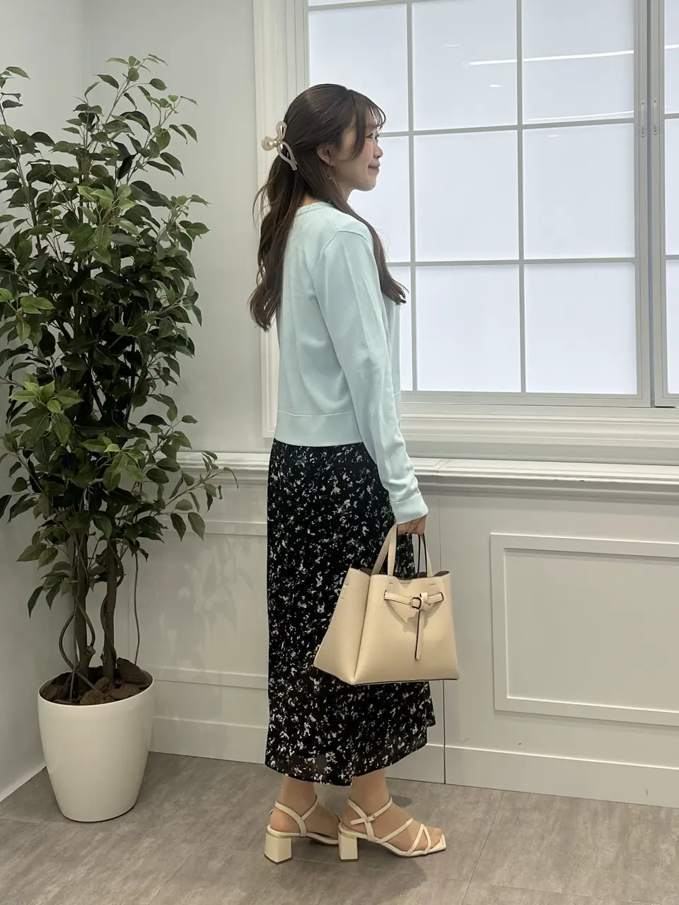 ONWARD CROSSET SELECT みぃ コーディネート画像