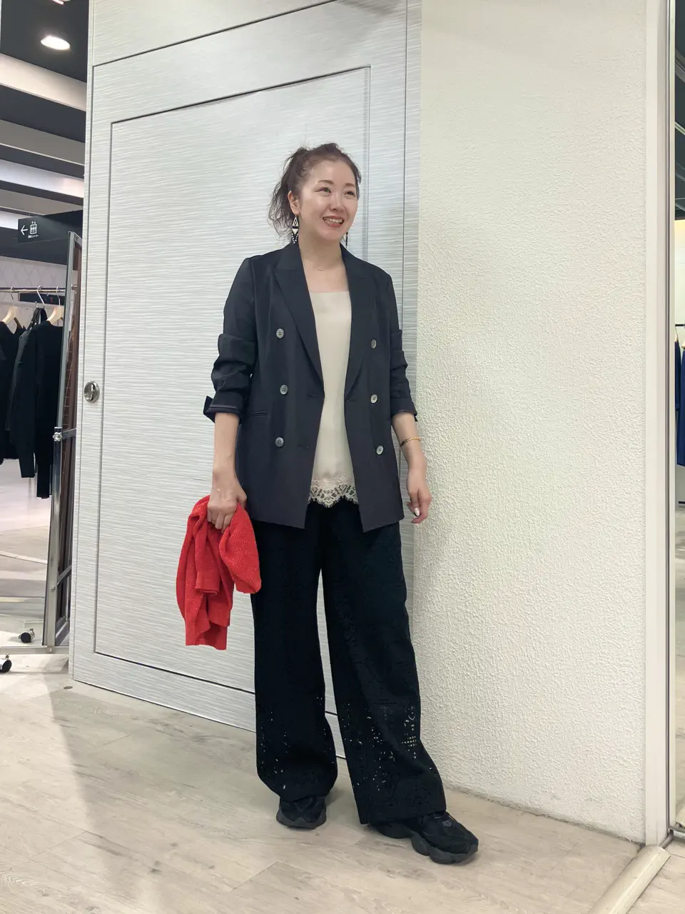  スタッフ コーディネート画像