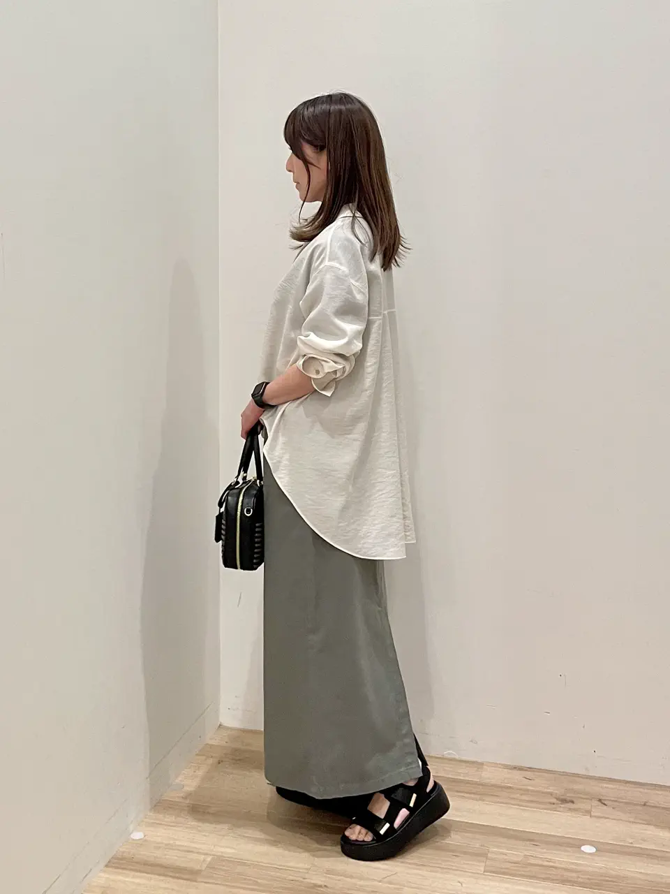 ONWARD CROSSET SELECT 井上 コーディネート画像