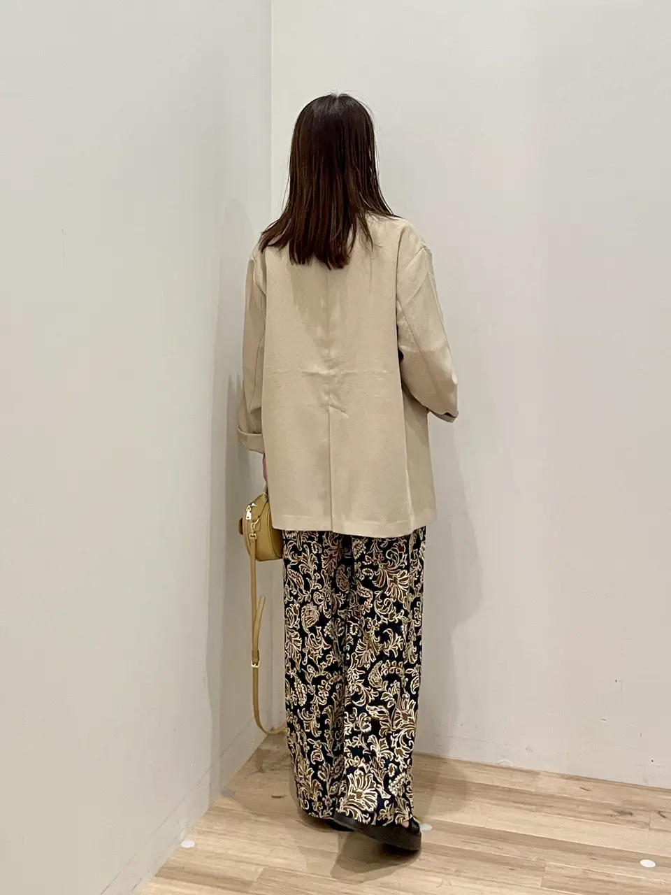 ONWARD CROSSET SELECT 井上 コーディネート画像