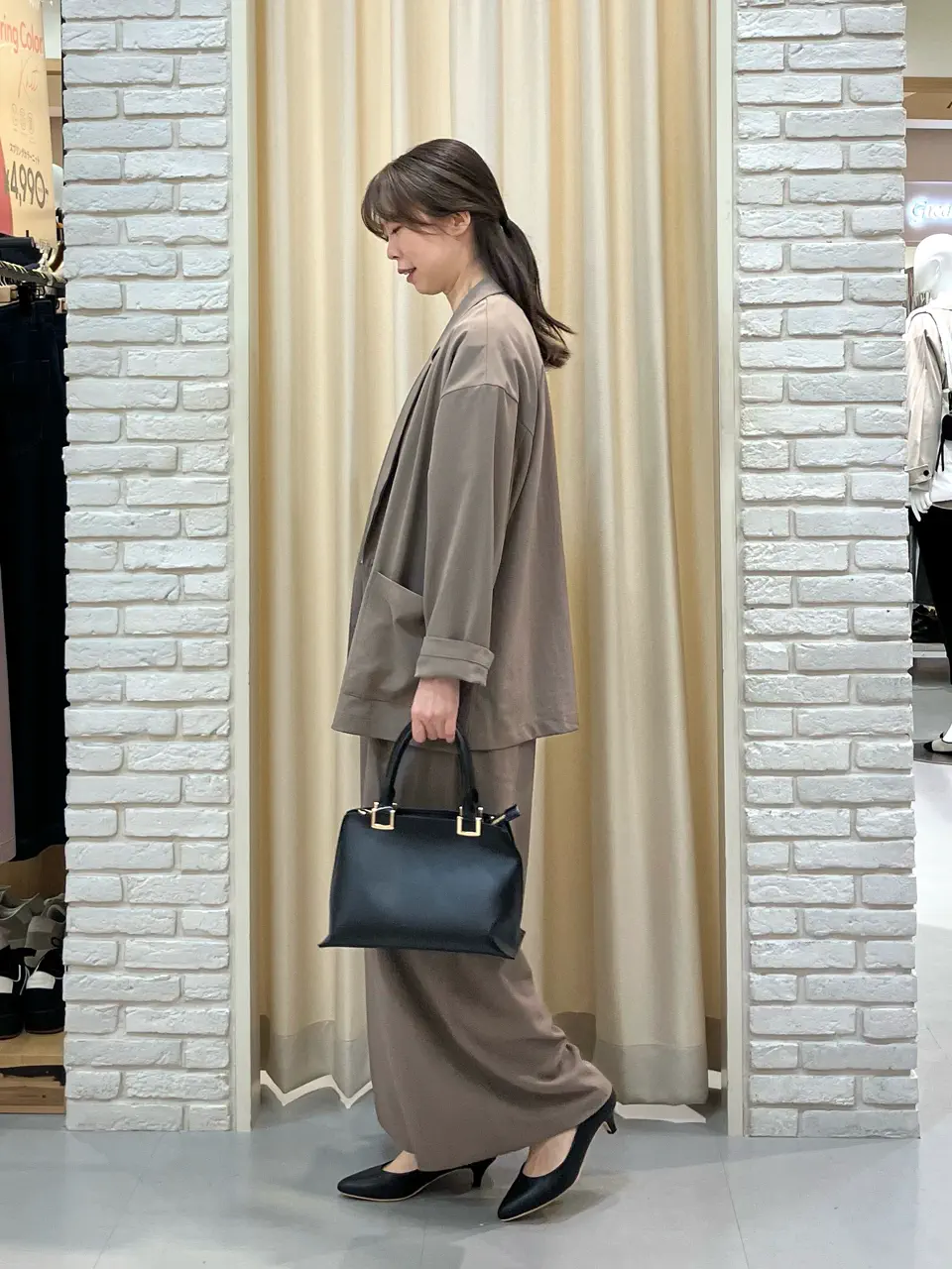 ONWARD CROSSET SELECT 檀 コーディネート画像