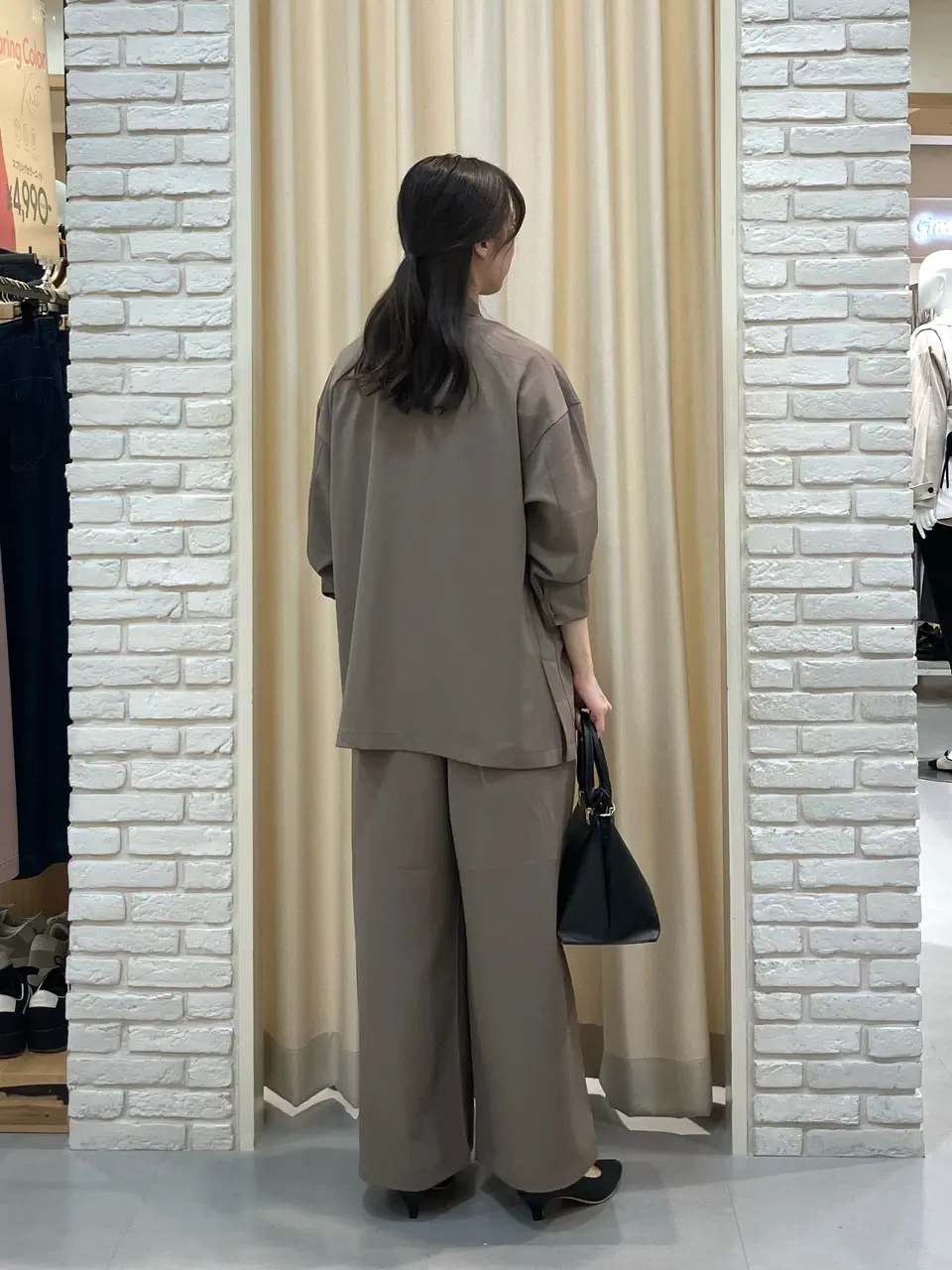 ONWARD CROSSET SELECT 檀 コーディネート画像