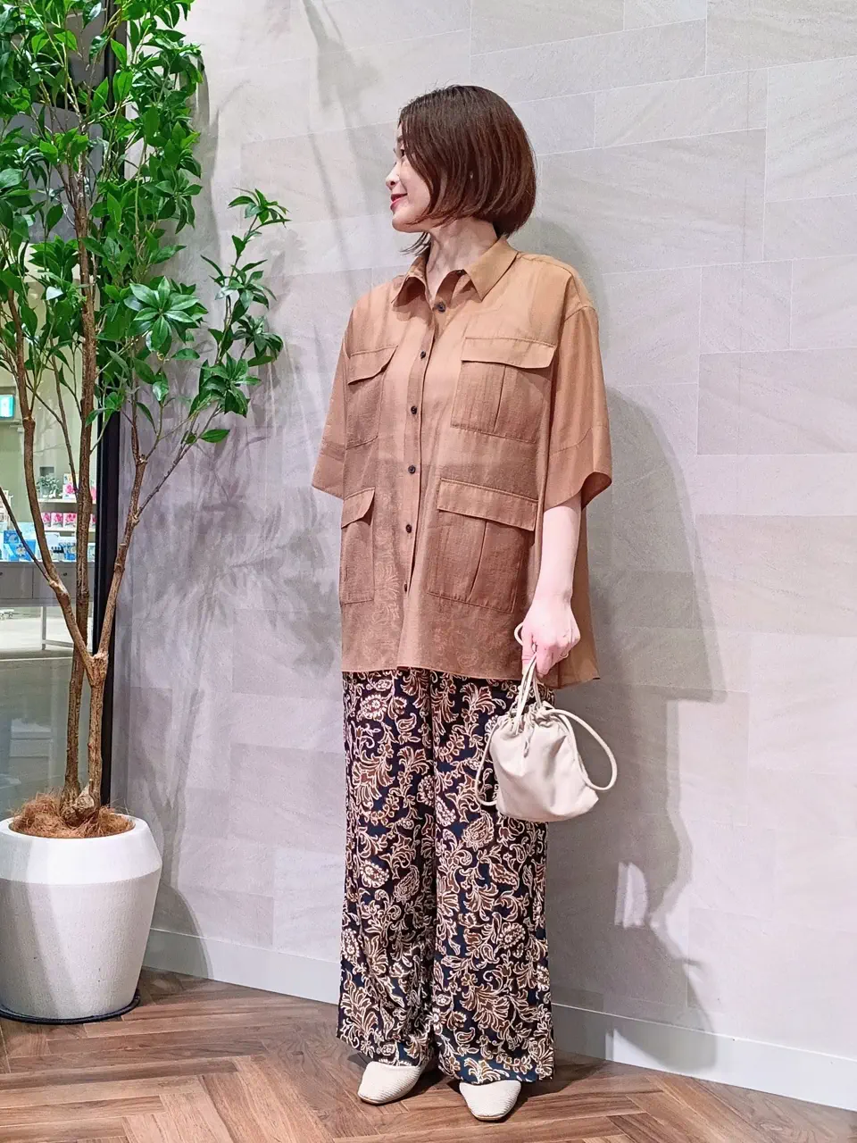 ONWARD CROSSET SELECT 白石 コーディネート画像