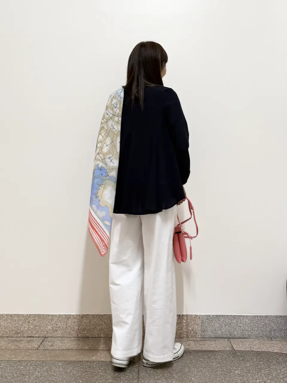 ONWARD CROSSET SELECT 佐藤 コーディネート画像