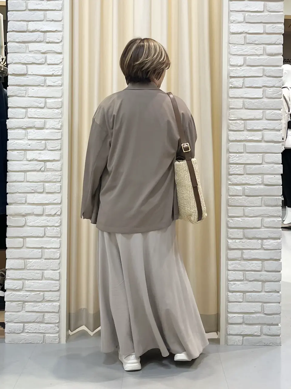 ONWARD CROSSET SELECT 吉田 コーディネート画像