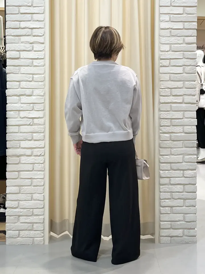 ONWARD CROSSET SELECT 吉田 コーディネート画像