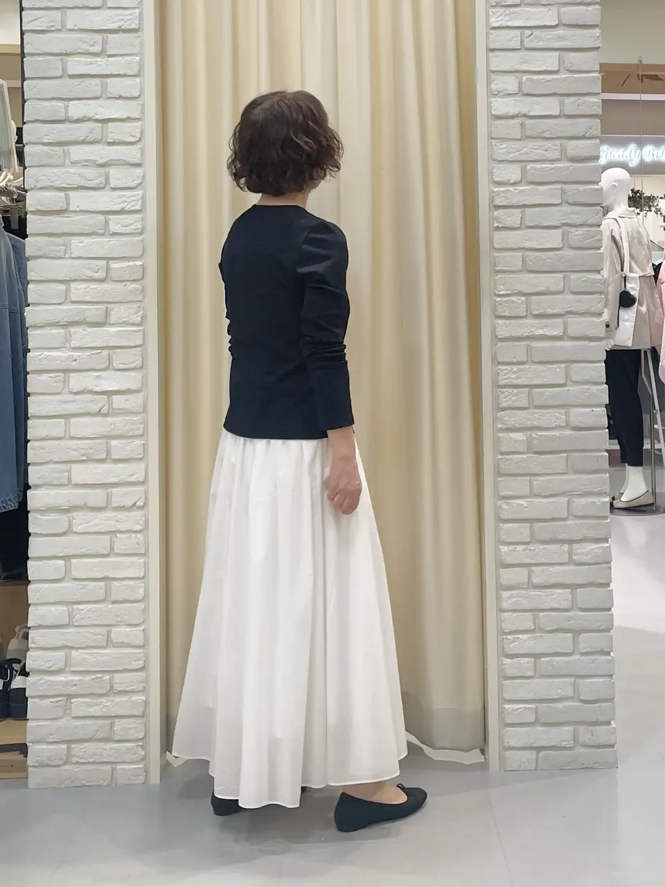 ONWARD CROSSET SELECT TSUKI コーディネート画像