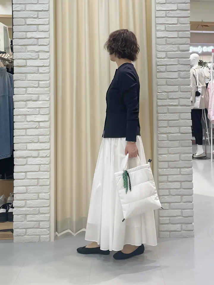 ONWARD CROSSET SELECT TSUKI コーディネート画像