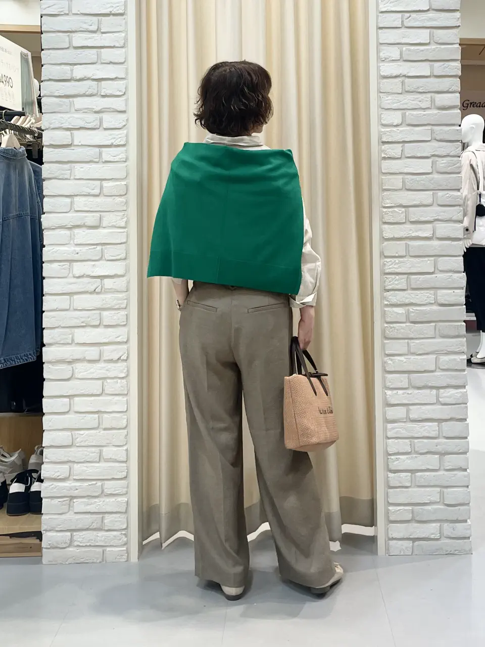 ONWARD CROSSET SELECT TSUKI コーディネート画像