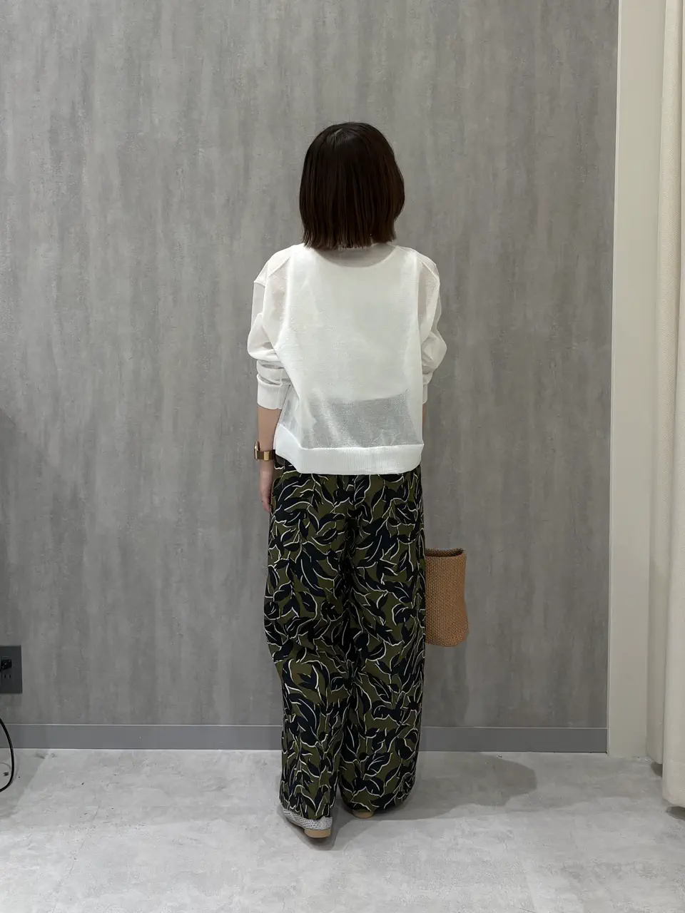 ONWARD CROSSET SELECT 若松 コーディネート画像