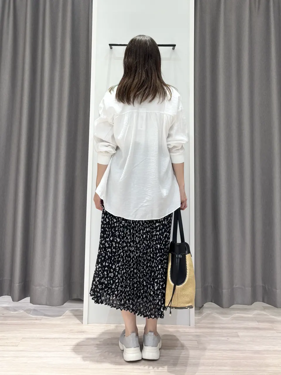 ONWARD CROSSET SELECT SAKAI コーディネート画像