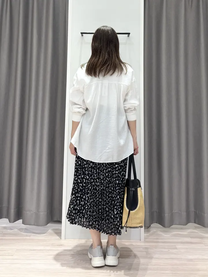 ONWARD CROSSET SELECT SAKAI コーディネート画像