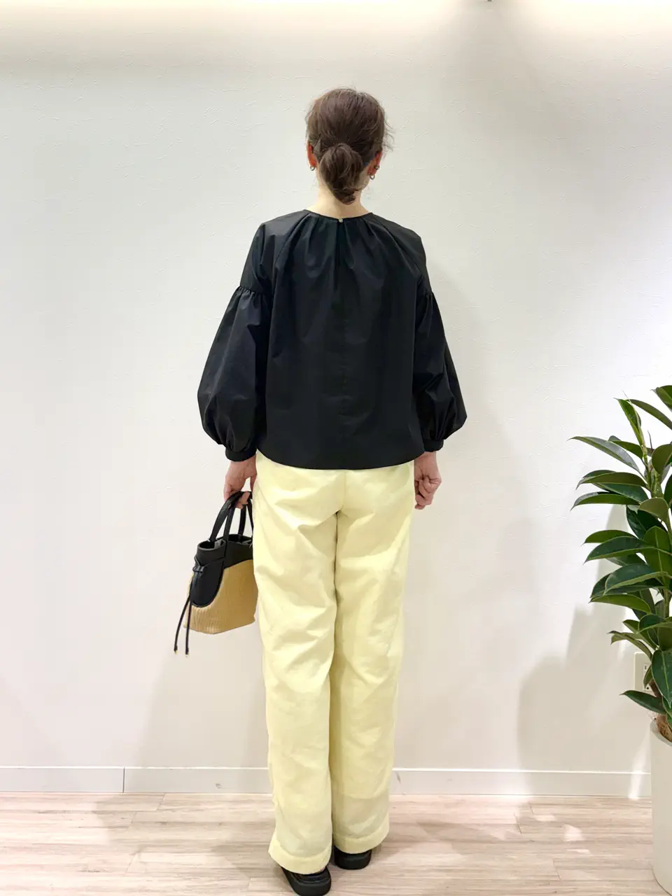 ONWARD CROSSET SELECT 照木 コーディネート画像