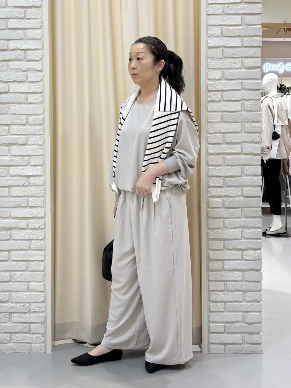 ONWARD CROSSET SELECT 中野 コーディネート画像