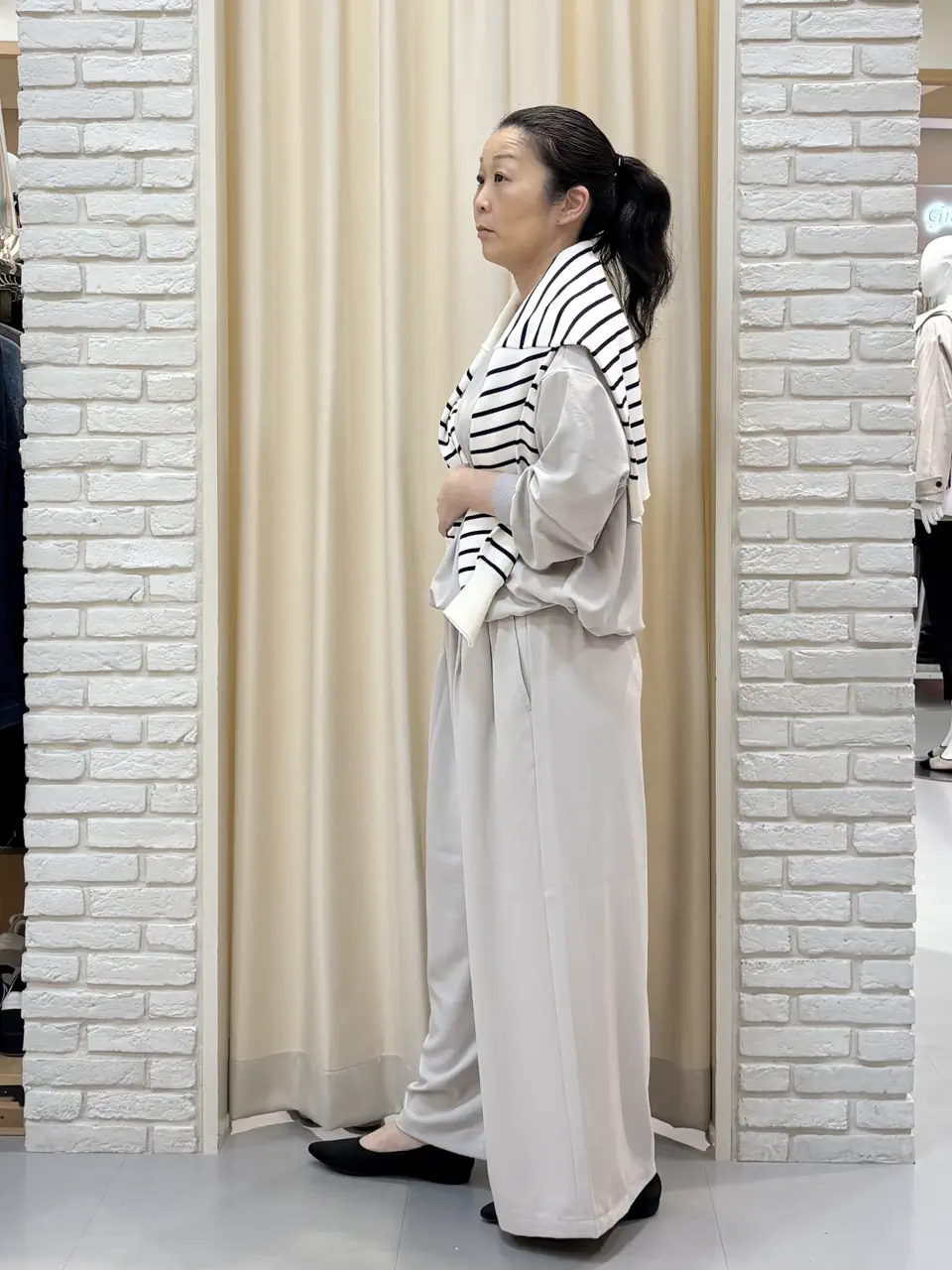 ONWARD CROSSET SELECT 中野 コーディネート画像