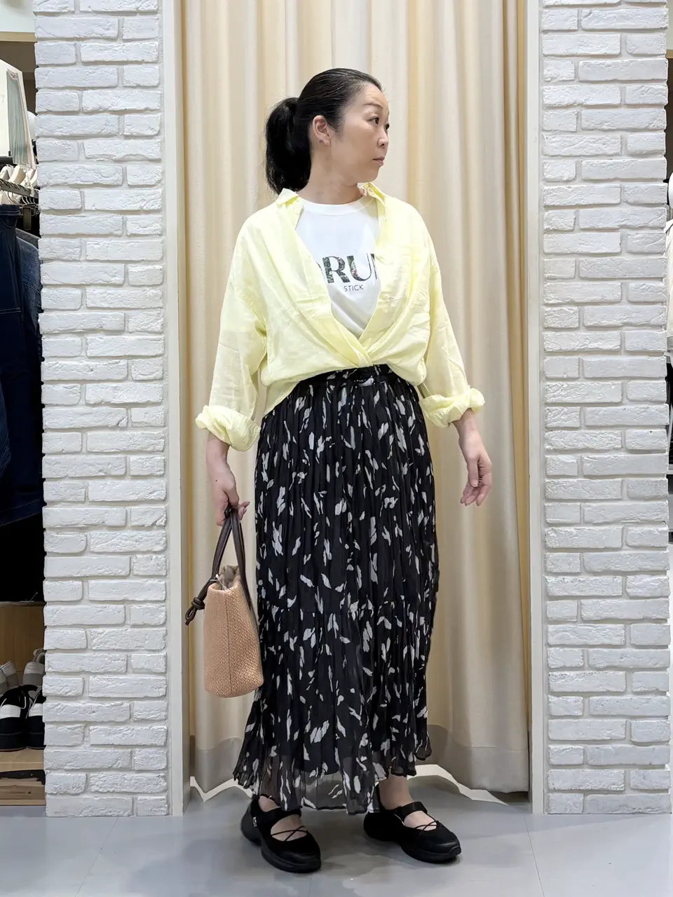 ONWARD CROSSET SELECT 中野 コーディネート画像