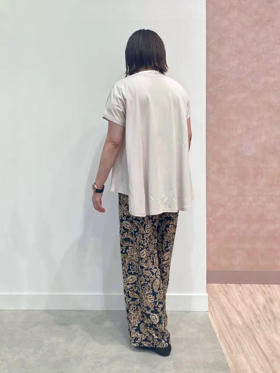 ONWARD CROSSET SELECT 野村 コーディネート画像