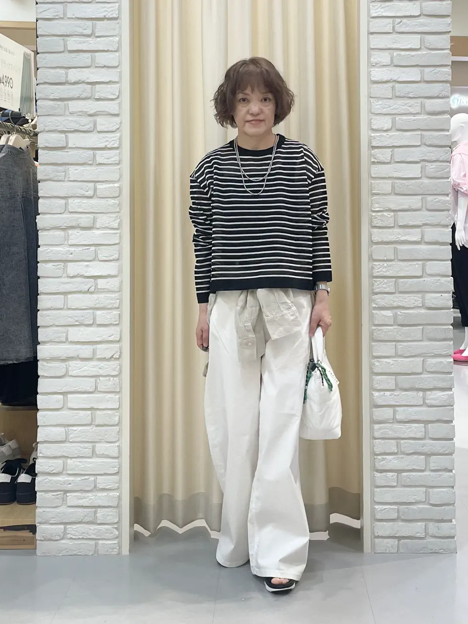  TSUKI コーディネート画像