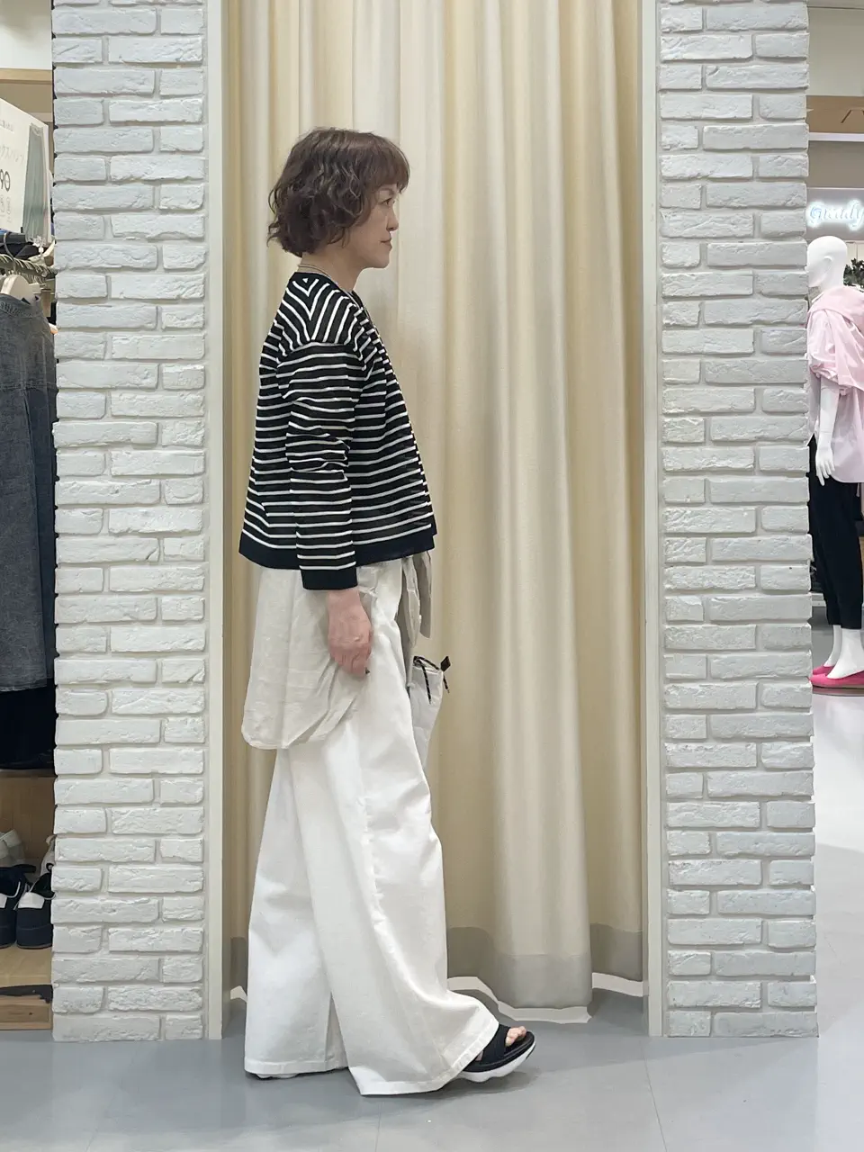 ONWARD CROSSET SELECT TSUKI コーディネート画像