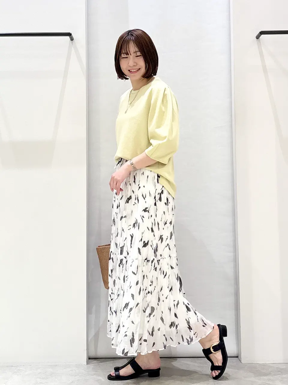 ONWARD CROSSET SELECT 横田 コーディネート画像