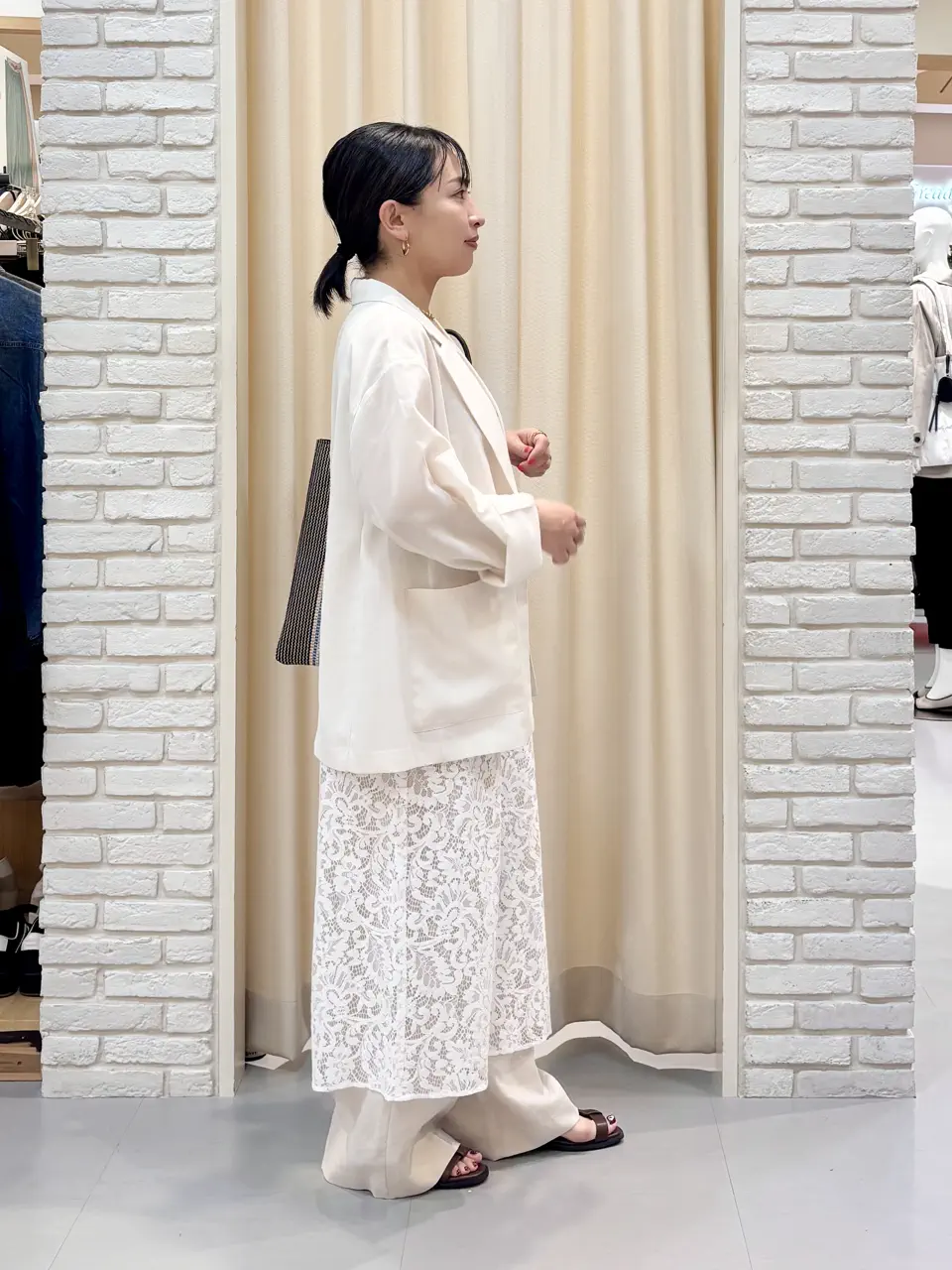 ONWARD CROSSET SELECT 服部 コーディネート画像