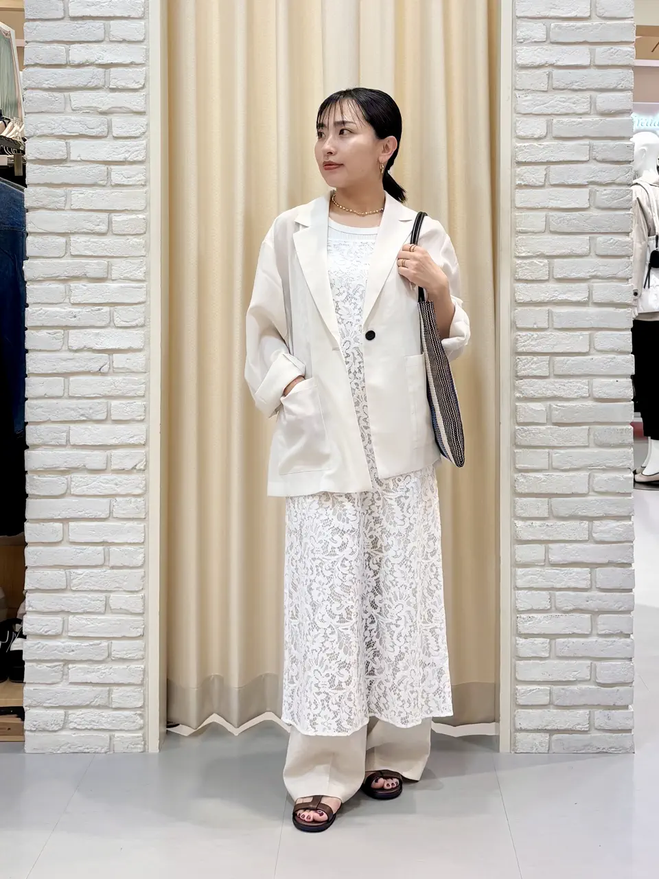 ONWARD CROSSET SELECT 服部 コーディネート画像