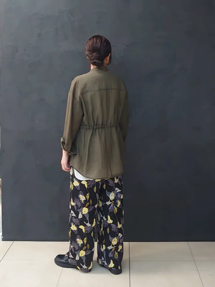 ONWARD CROSSET SELECT 森 コーディネート画像