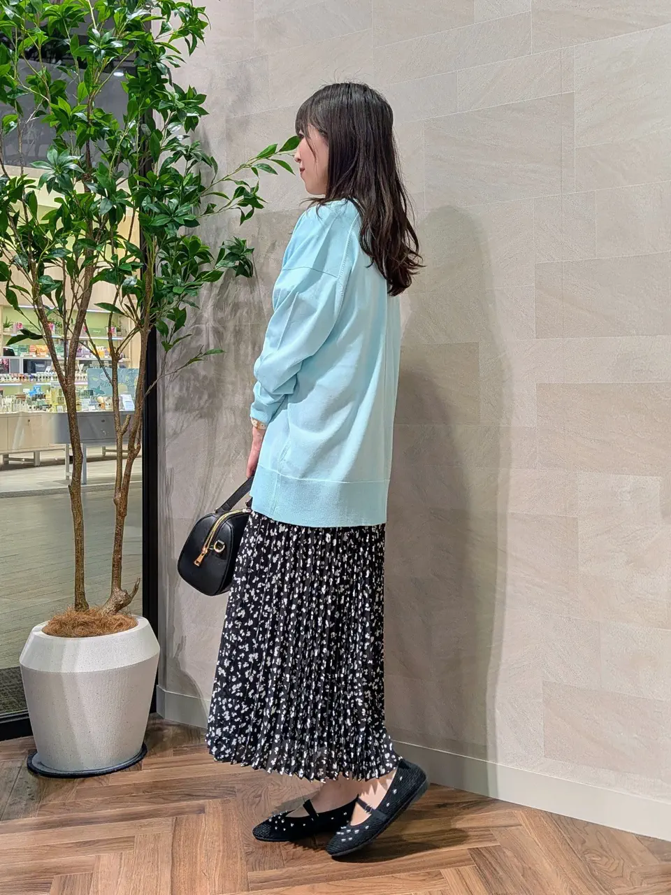 ONWARD CROSSET SELECT 浅岡 コーディネート画像